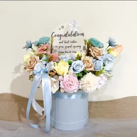 Bloom Box Grand opneing Bone